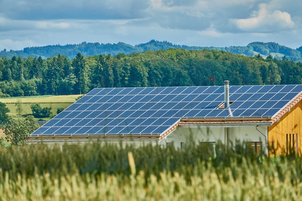 Solar System Warranties in the UK: Panels, Inverters & Installation Explained